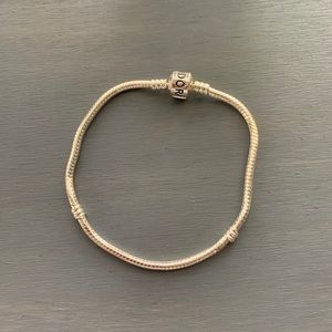 🎅🏻HOLIDAY SALE🎄Silver Bracelet